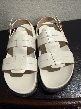 Woman Cream Leather Fisherman Sandals